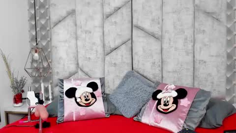 Nicolle Ruselle   Hello my lovely  schedule for great fun from  630 am and end 800 pm Colombian time I wait for you online show from December 5, 2:07 pm