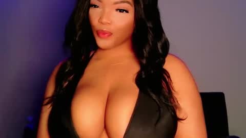 MayBabi online show from March 2, 11:39 am