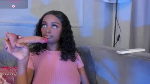 mayevanss online show from November 26, 4:24 am