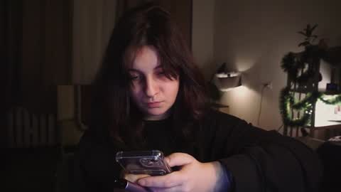 Mary  . online show from December 22, 6:28 am