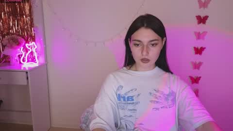 Dina online show from March 7, 4:22 pm