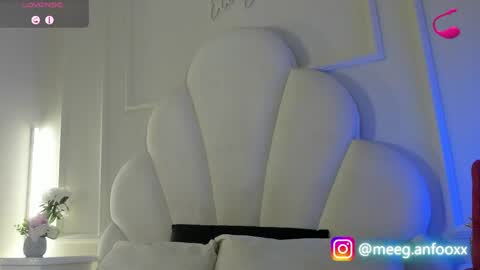 meeganfoox online show from March 31, 3:50 am