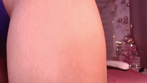 megan akbar online show from December 22, 12:05 pm