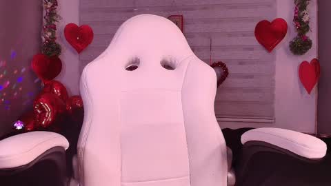 megan akbar online show from February 16, 11:59 am