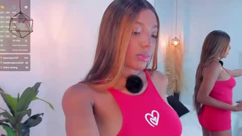megan_brunette2 online show from April 15, 12:11 am