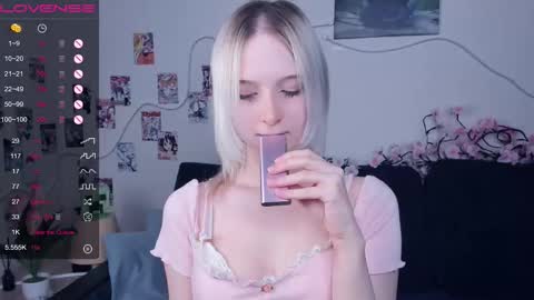 Megan  online show from February 25, 5:33 pm