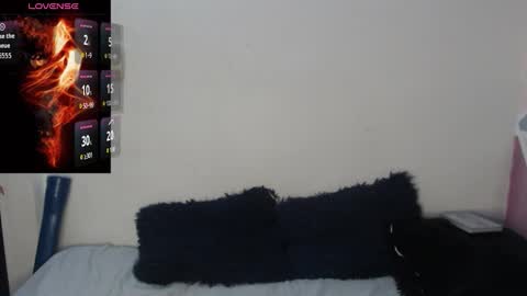 Megan and sophi online show from October 25, 3:14 am