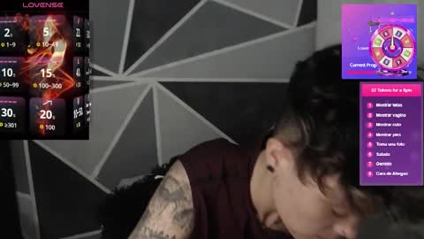 Megan and sophi online show from December 16, 2:17 am