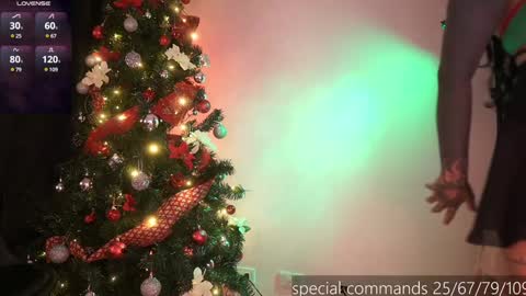 welcome guys   please  help me to reach 100 hands up Thanks  online show from December 11, 10:16 pm