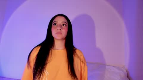 megan_jenner1 online show from June 2, 6:25 am