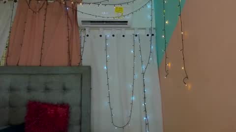 megan online show from December 7, 3:52 pm