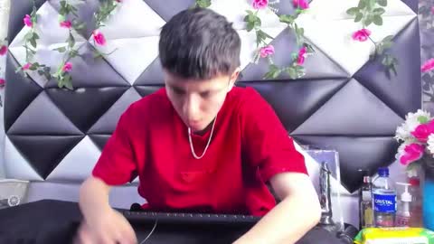 megan_thompsonn_ online show from November 28, 2:47 am