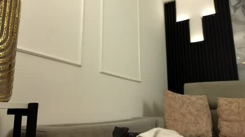 Megan online show from April 16, 3:07 am