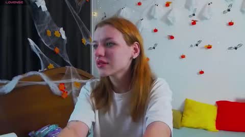 megancat333 online show from November 5, 9:03 am