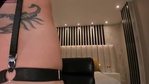 Megan Cross online show from October 31, 4:36 am