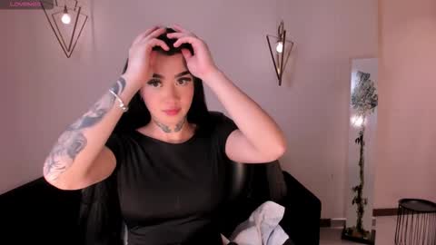 Megan Cross online show from November 22, 4:37 am