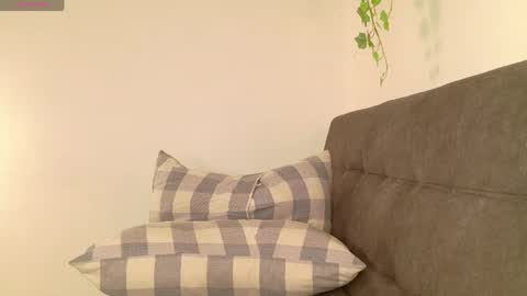 MEGAN online show from April 9, 4:48 am