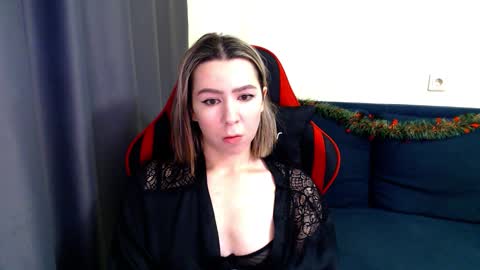 meganluss online show from November 26, 7:20 am