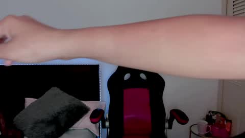 megansweetcome online show from March 30, 7:13 pm