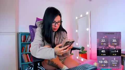 Juli online show from July 21, 2:18 pm
