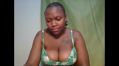 meghan_spice online show from October 8, 4:22 pm