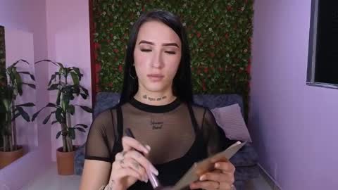 Mei online show from March 2, 8:04 pm