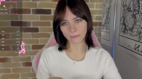 Snapshot of mekepo chatting on October 13, 3:04 pm  Katie  online show from October 13, 3:04 pm