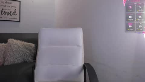 melan_owen online show from September 14, 10:07 pm