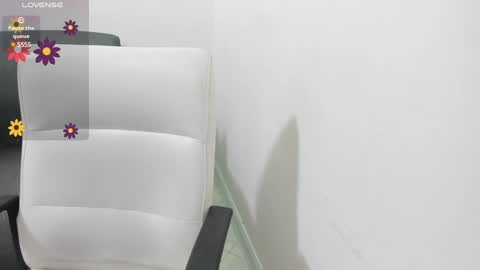 melan_owen online show from January 20, 11:13 am