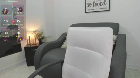 melan_owen online show from January 19, 11:01 am