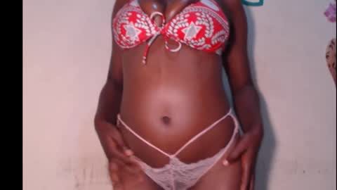 Snapshot of melanin_coco chatting on October 11, 7:38 pm Bene online show from October 11, 7:38 pm