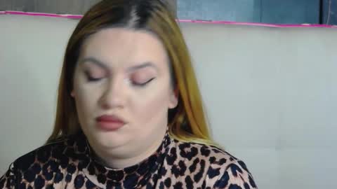 melanniebrown online show from November 23, 5:03 pm