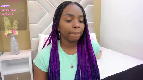 Melanie online show from February 24, 11:30 am