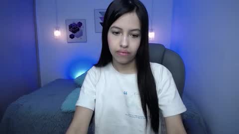 melany online show from February 10, 10:35 pm