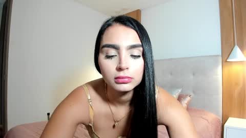 Melany online show from April 7, 3:25 pm