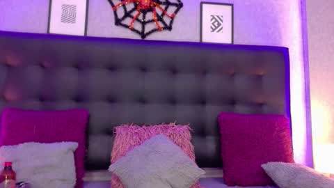 MeleekXXX online show from October 24, 10:06 pm