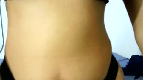 meliisa_lan online show from April 14, 10:21 pm