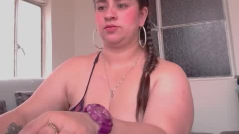 Melinda online show from February 12, 11:56 am