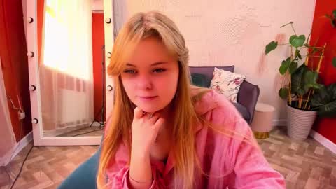 Sophia online show from November 21, 4:47 am