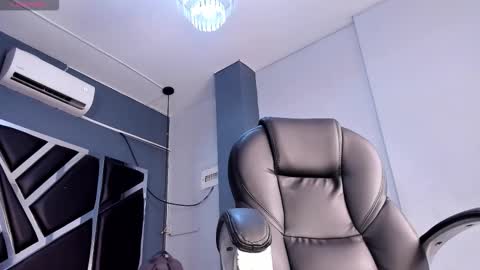 melissa_23_ online show from February 4, 11:46 am