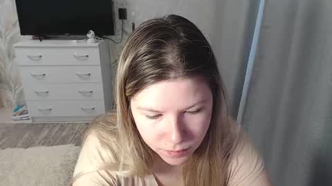 Snapshot of melissa__ray chatting on February 19, 2:33 am Melissa  Ray online show from February 19, 2:33 am