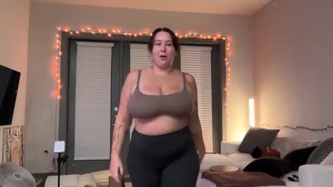 melkteeth online show from September 18, 12:53 am