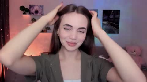 Tessa online show from February 13, 4:03 am