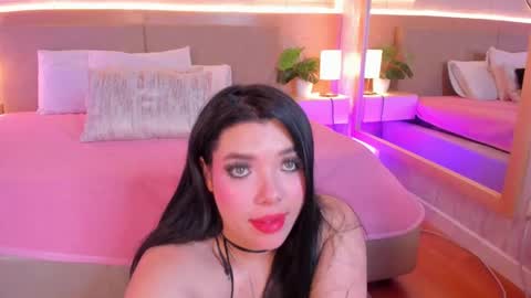 Snapshot of meloddy_rose chatting on October 4, 5:02 am Melody online show from October 4, 5:02 am