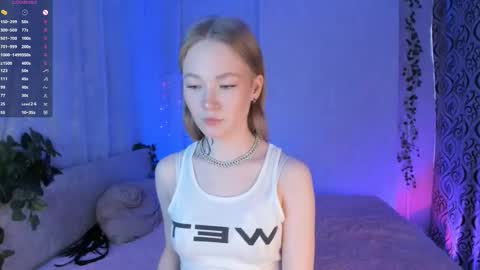 melodievejar online show from February 25, 4:55 am