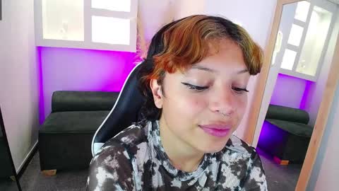 melody701583as online show from March 31, 2:28 pm