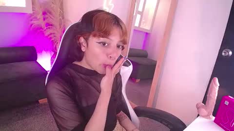 melody701583as online show from March 28, 3:33 pm