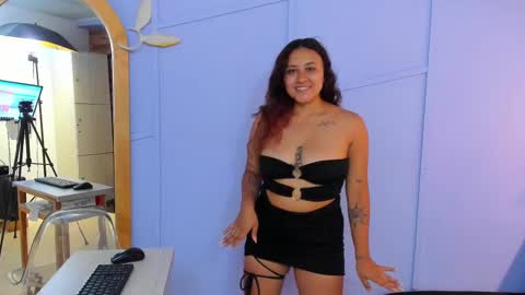 Melody bee online show from March 10, 7:07 pm