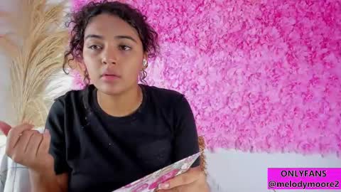 Melody online show from November 17, 10:54 pm