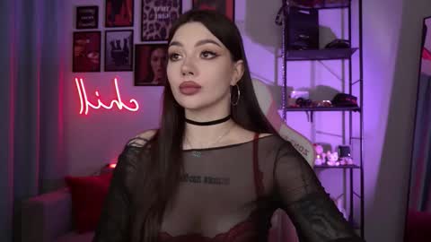 Amy Meow online show from September 8, 5:45 pm